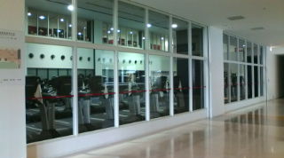 F1000105.jpg